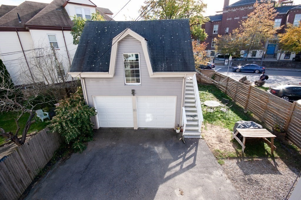 30 Thornley St # 2