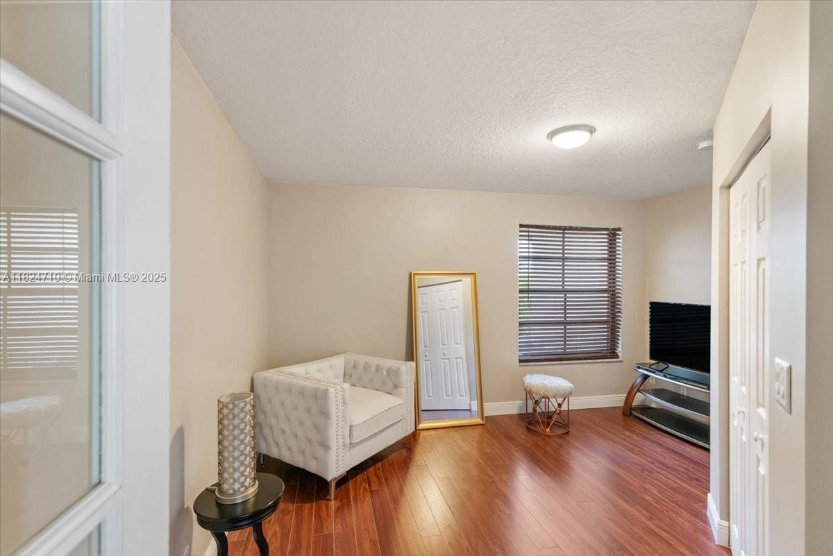 1273 SW 161st Ave