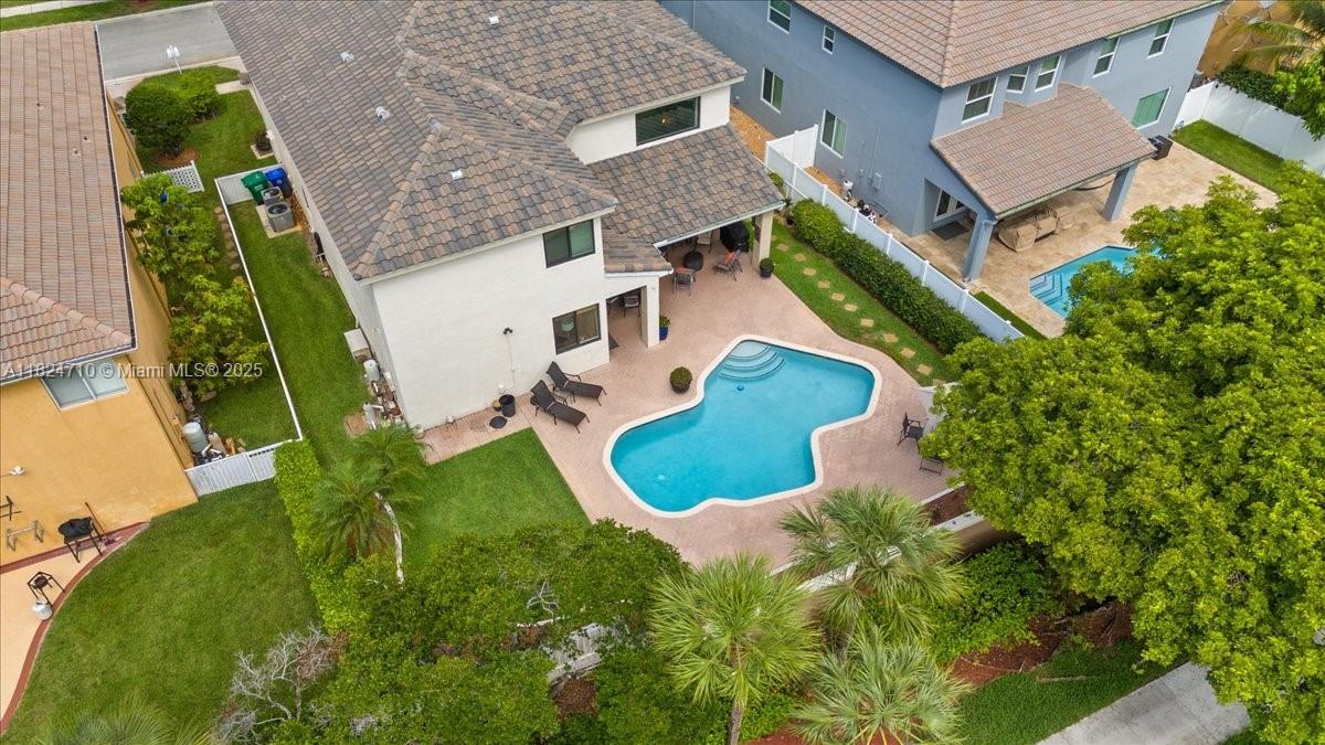 1273 SW 161st Ave