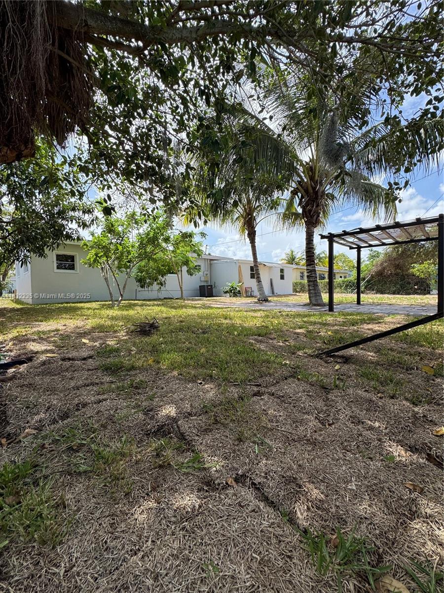 17645 NW 37th Ave # 1