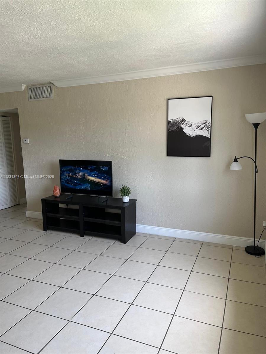 898 NW 45th Ave # 42