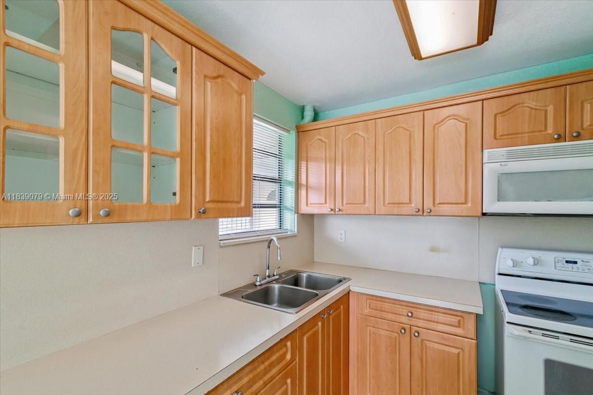 6283 W 24th Ave # 2 Unit: 206-2