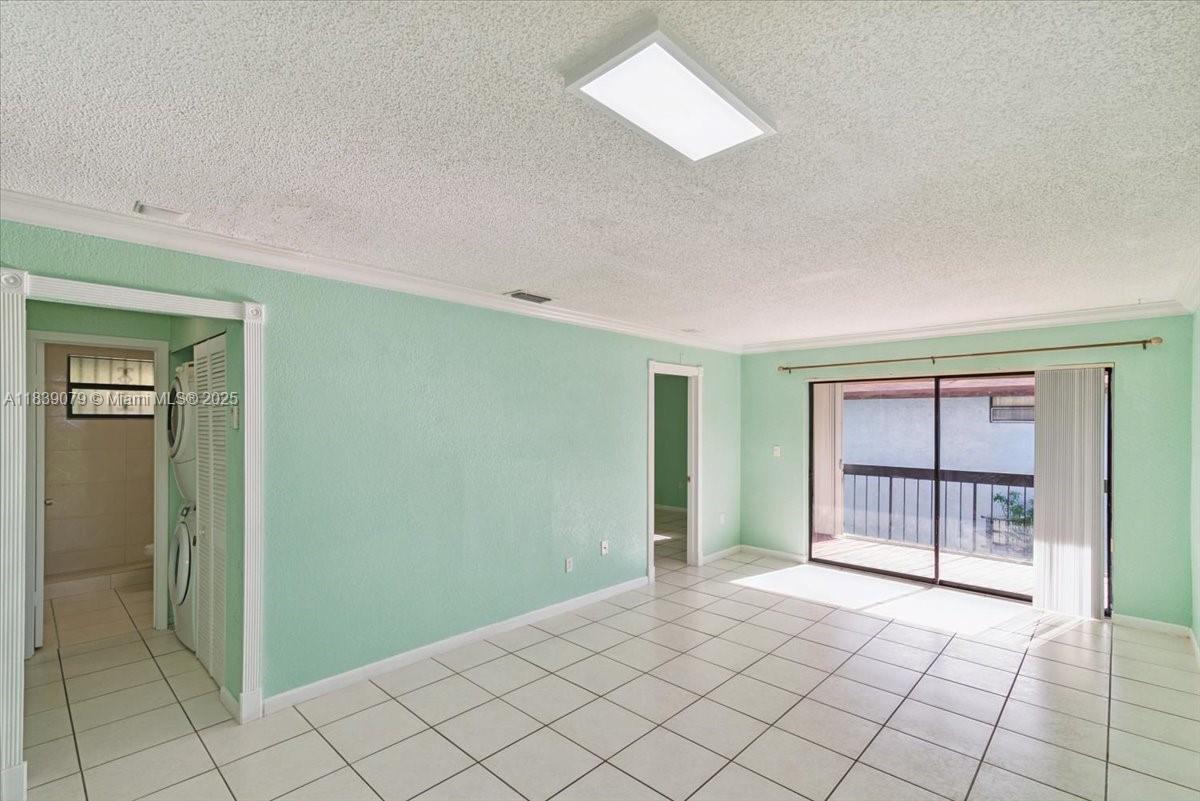 6283 W 24th Ave # 2 Unit: 206-2