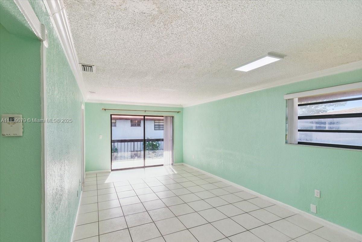 6283 W 24th Ave # 2 Unit: 206-2