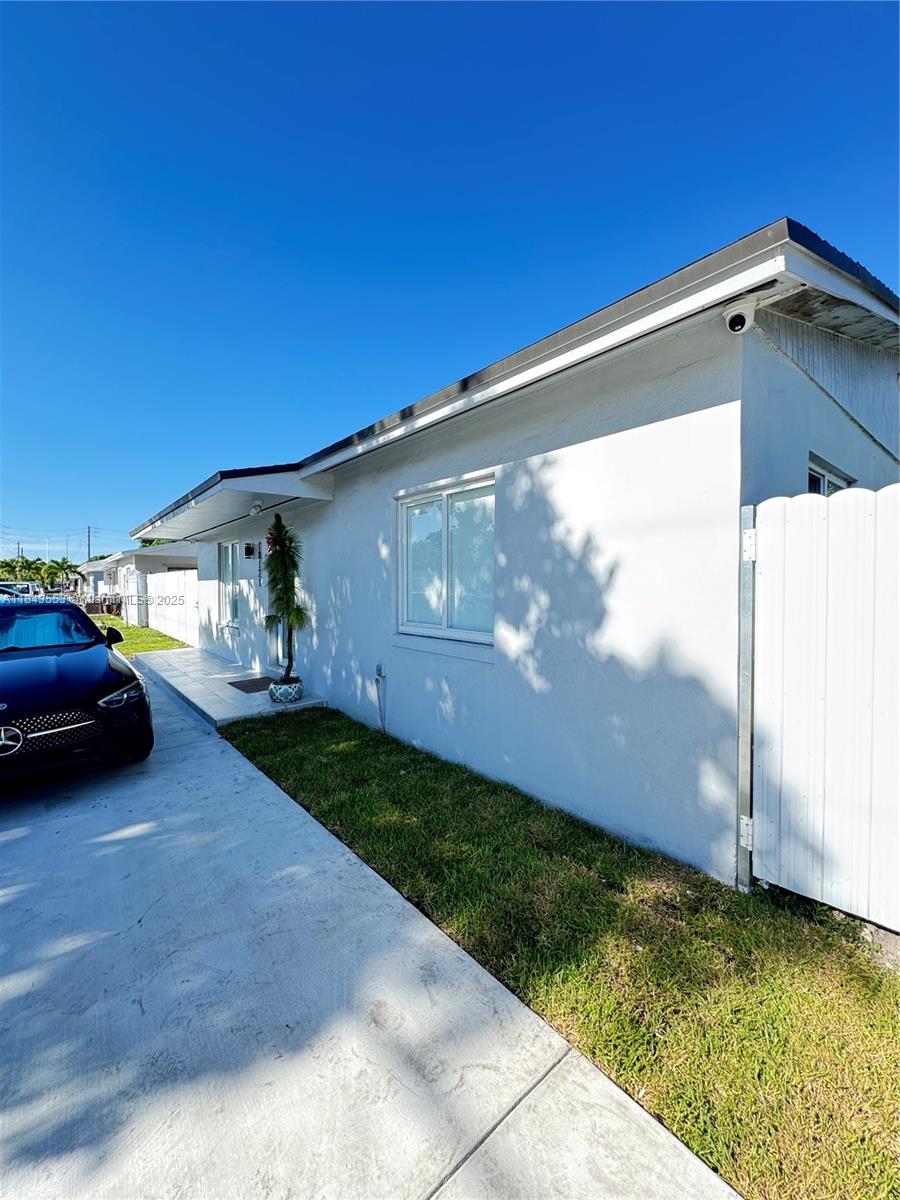 18121 NW 32nd Ave # 1