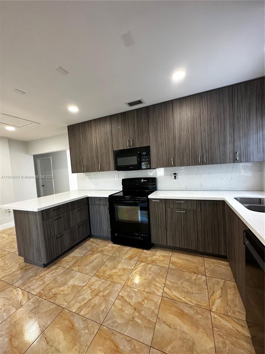 18121 NW 32nd Ave # 1
