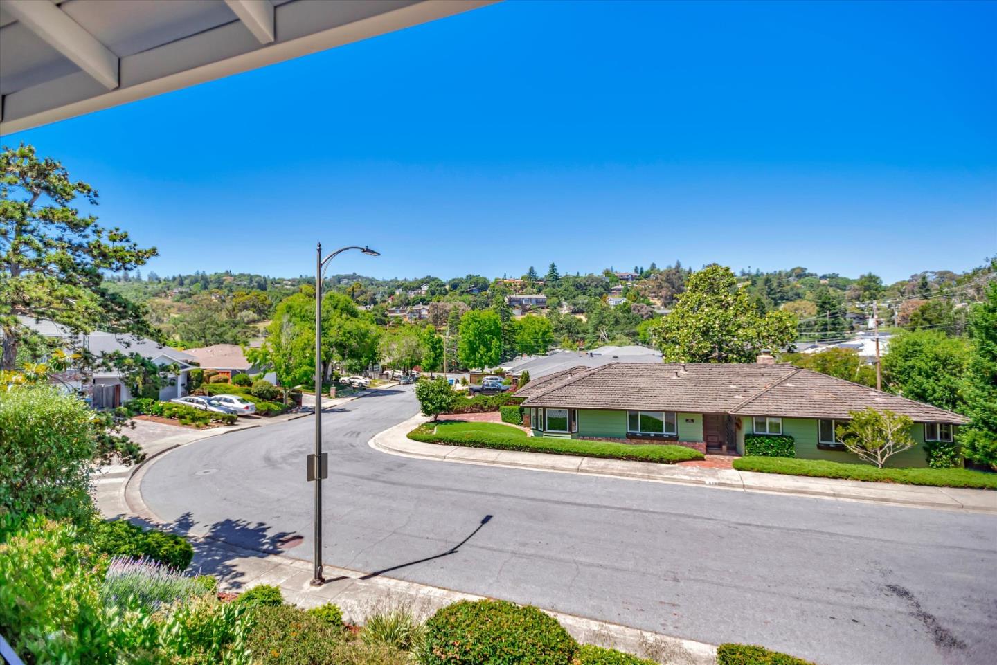 668 Barbour DR