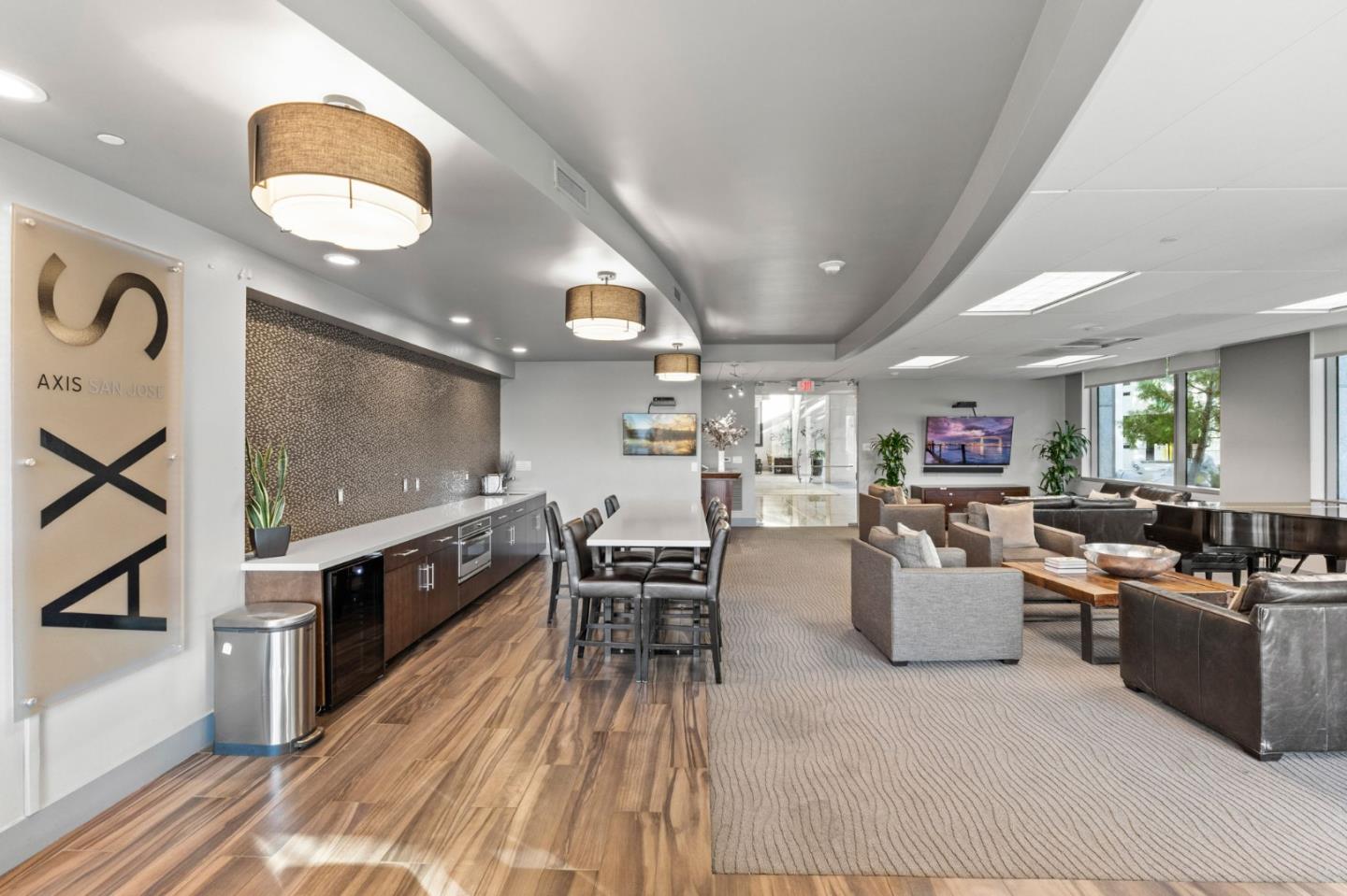 38 N Almaden BLVD 1205