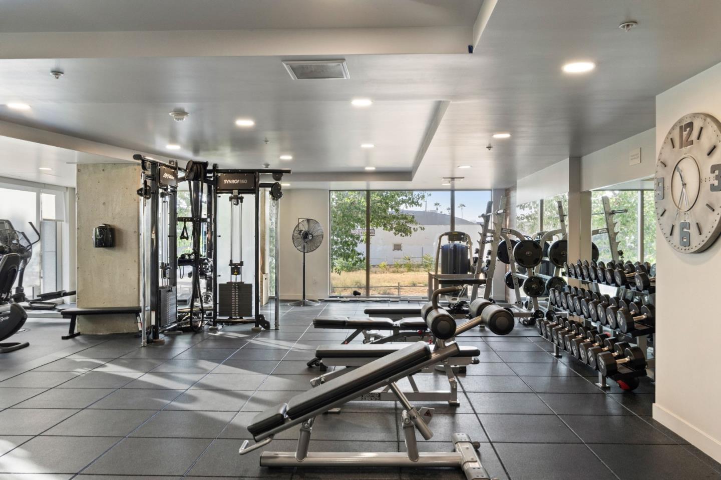 38 N Almaden BLVD 1205