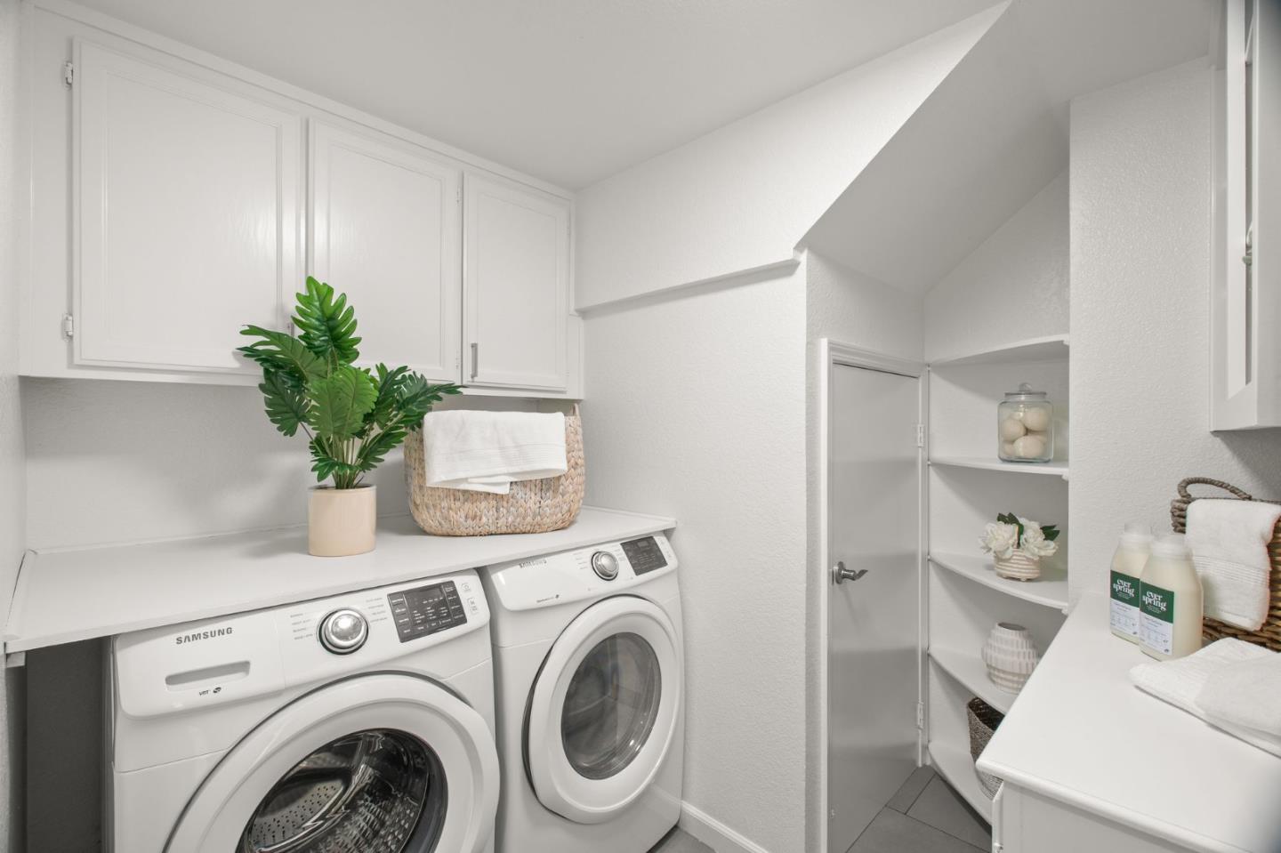 462 Mountain Laurel Court