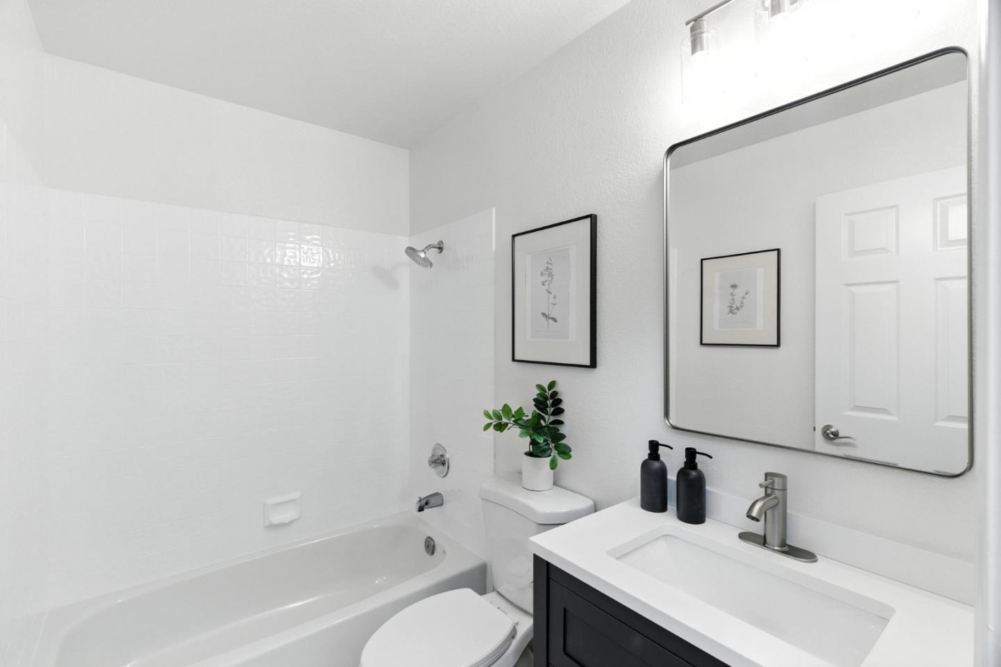 462 Mountain Laurel Court