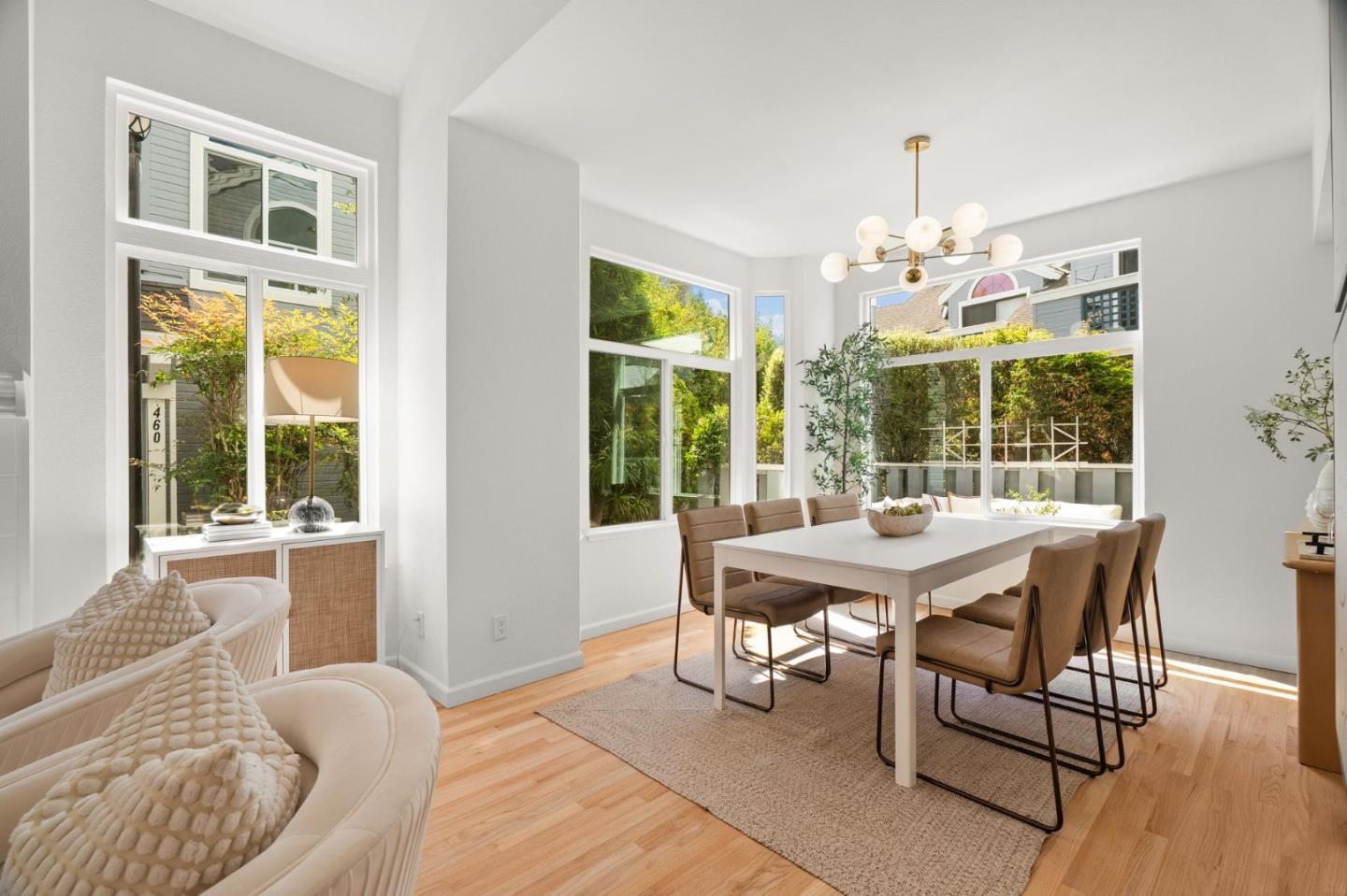 462 Mountain Laurel Court