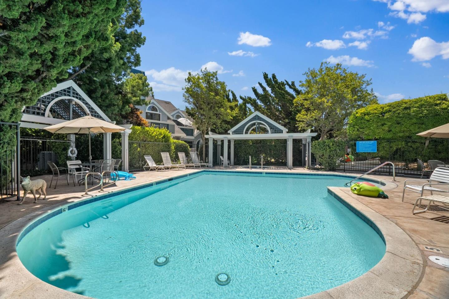 462 Mountain Laurel Court