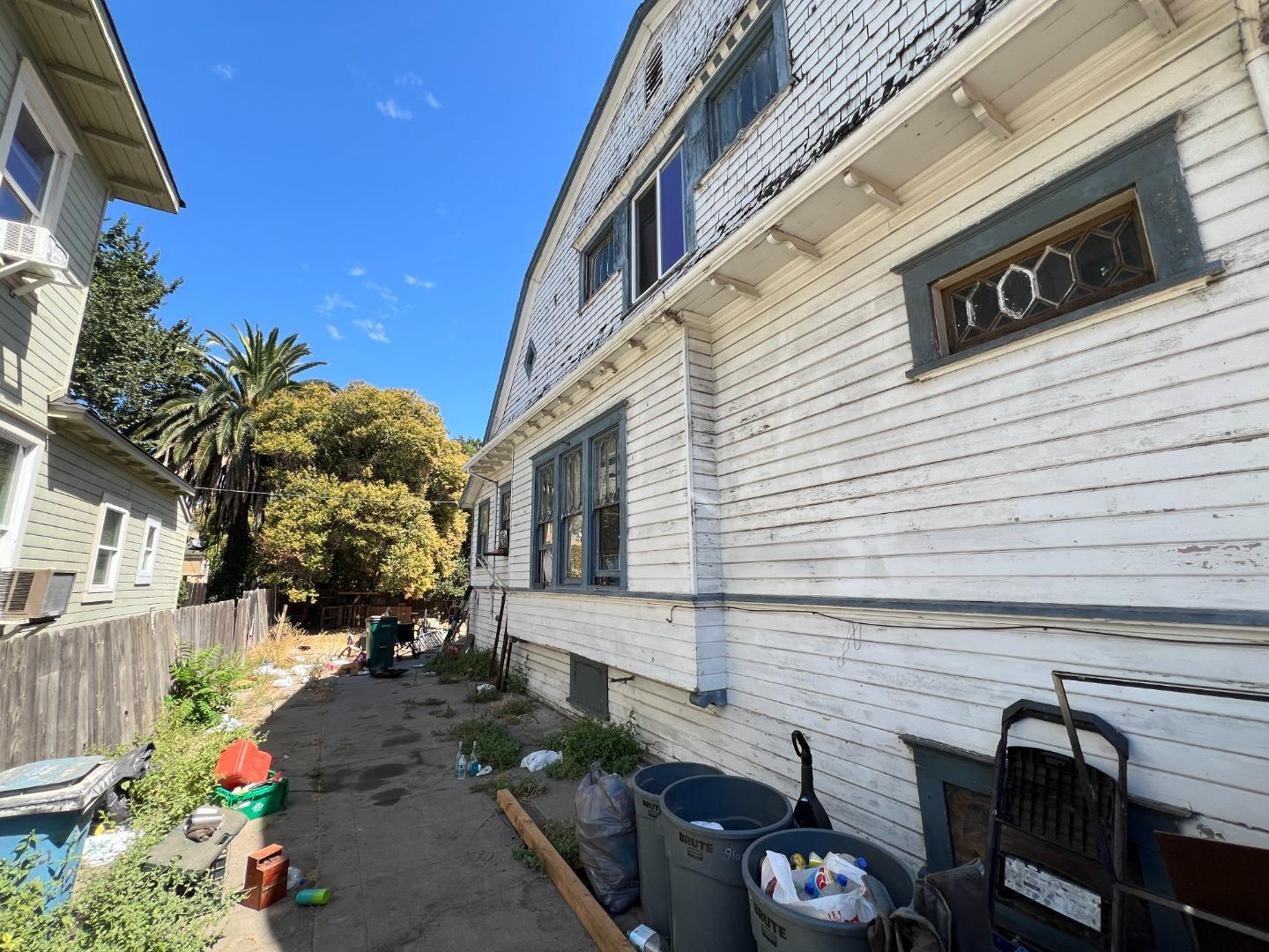 421 East Rose Street