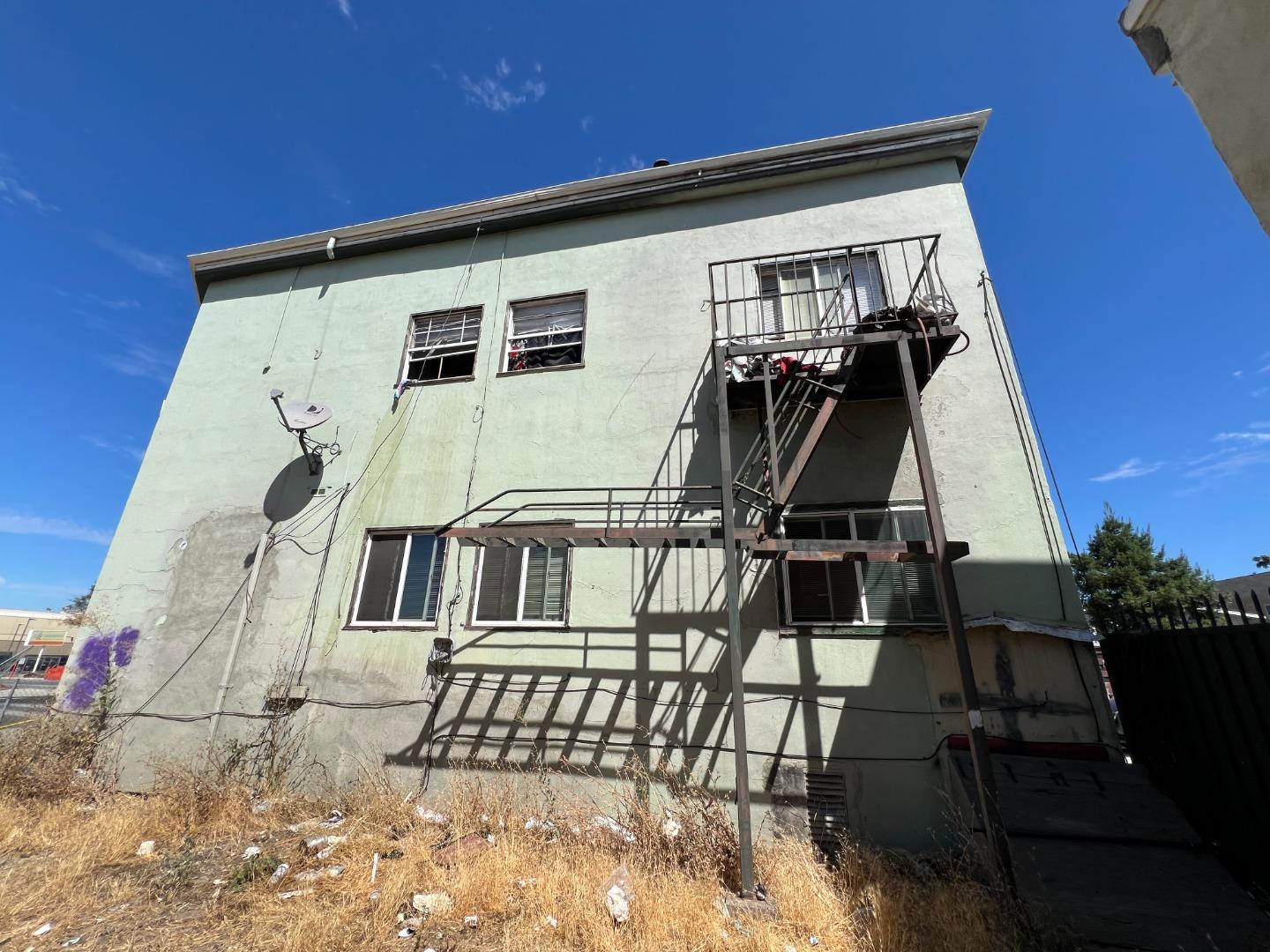 144 North Grant Street
