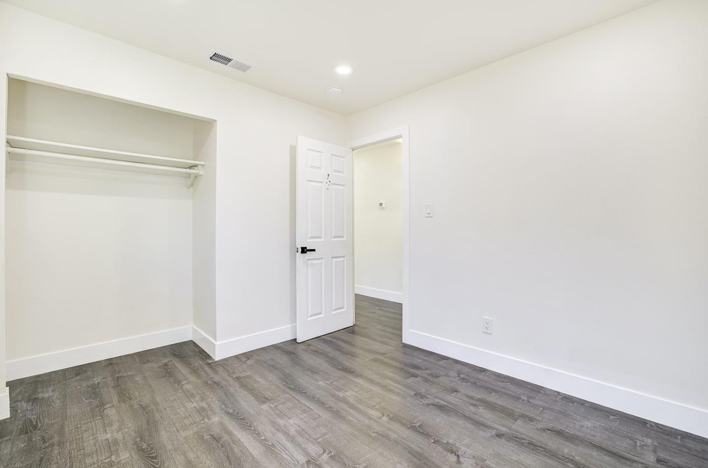 404 El Cajon Drive