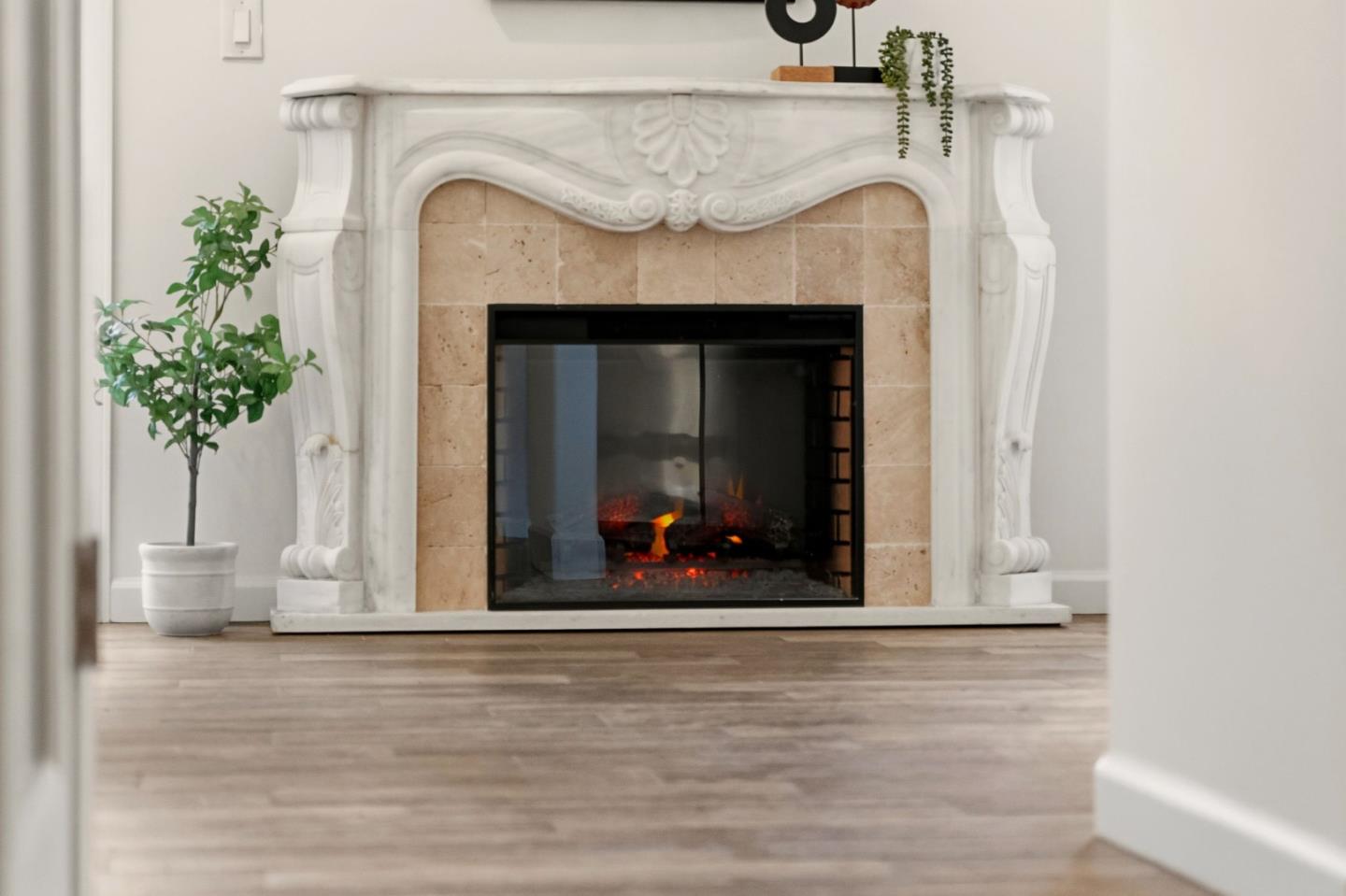 104 East Middlefield Road B