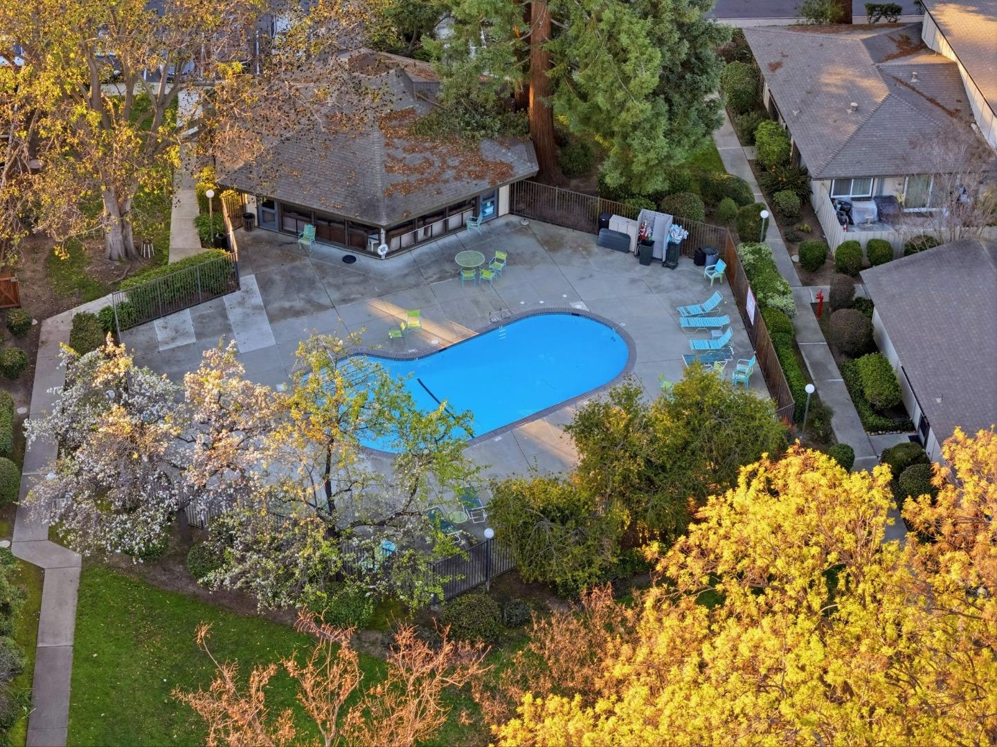 104 East Middlefield Road B