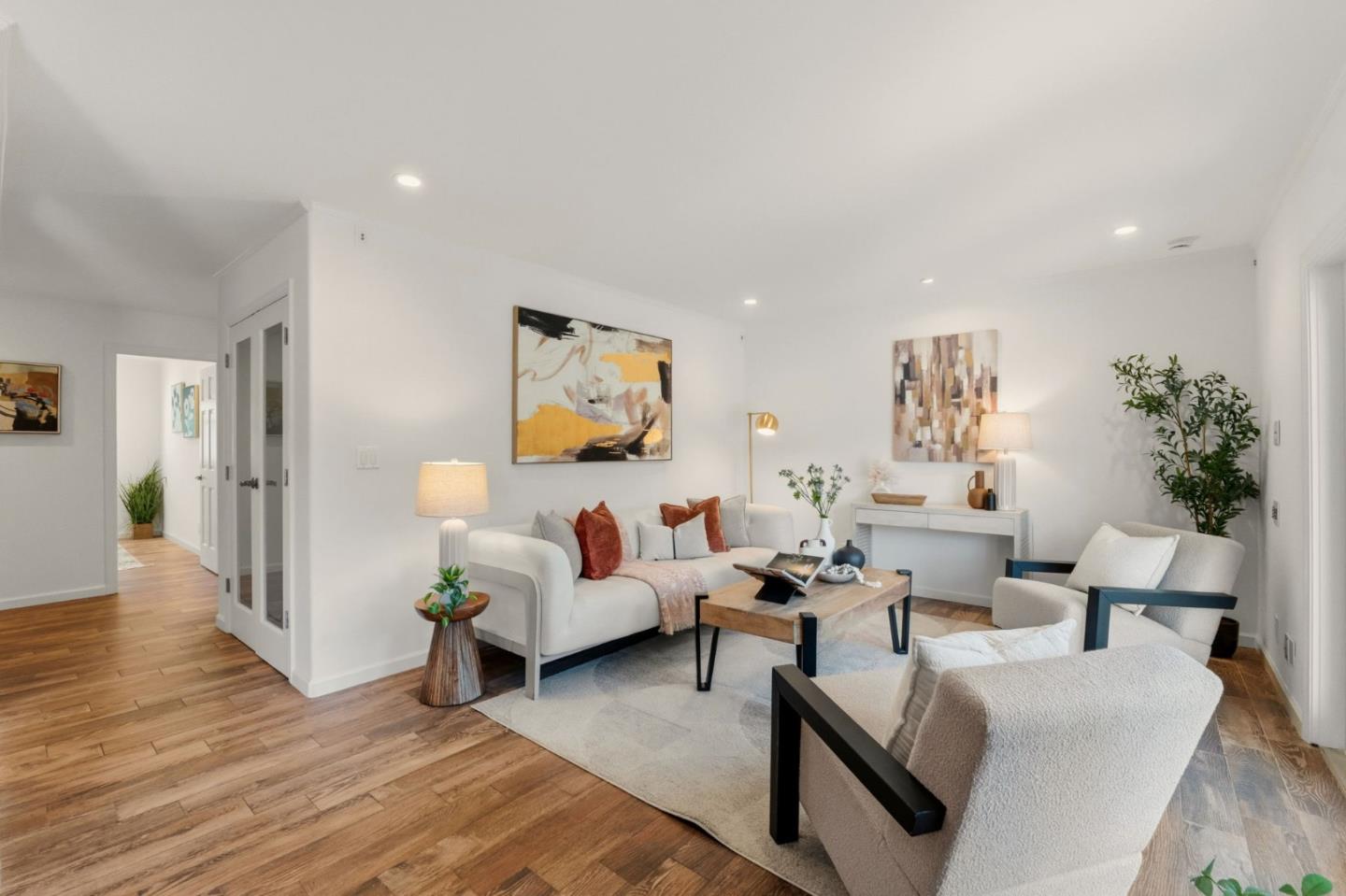 104 East Middlefield Road B