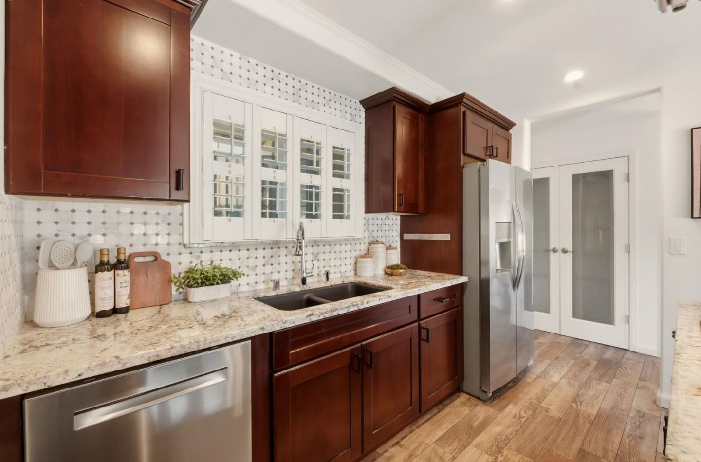 104 East Middlefield Road B