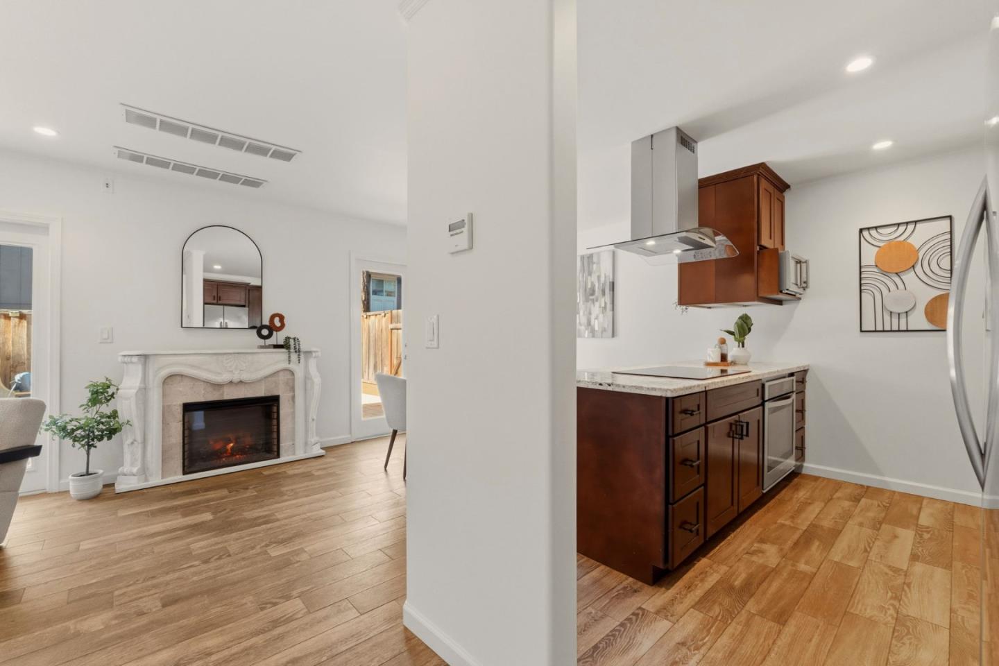 104 East Middlefield Road B