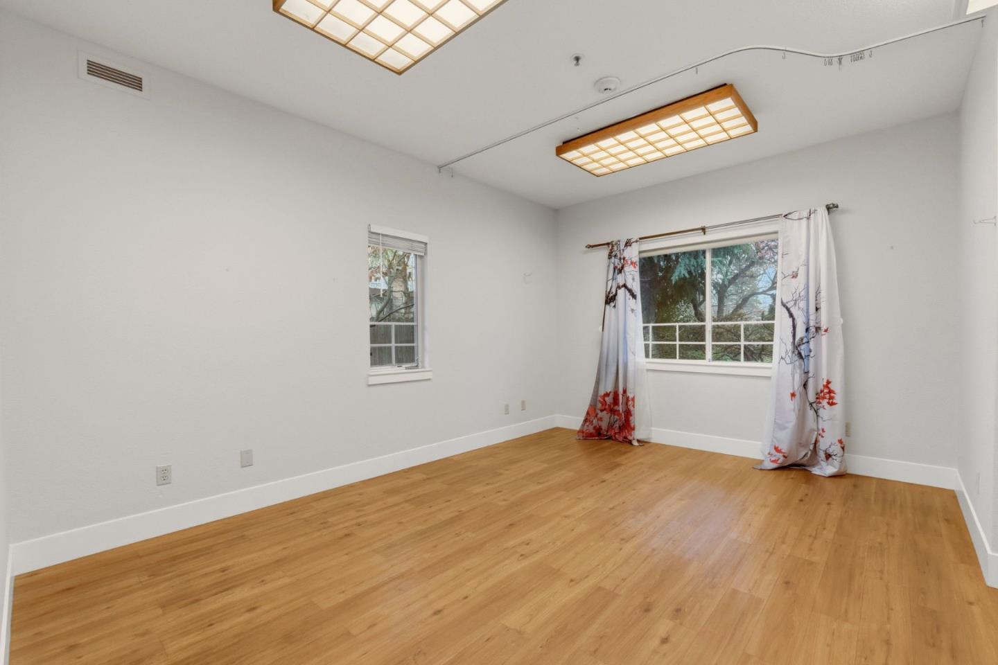 24952 Cypress Avenue