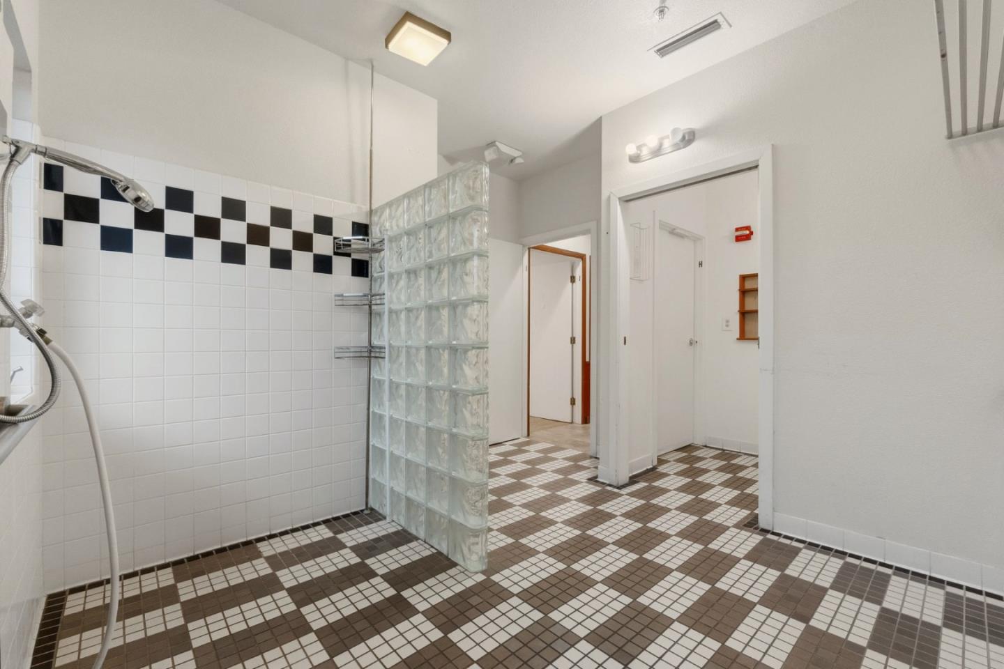 24952 Cypress Avenue