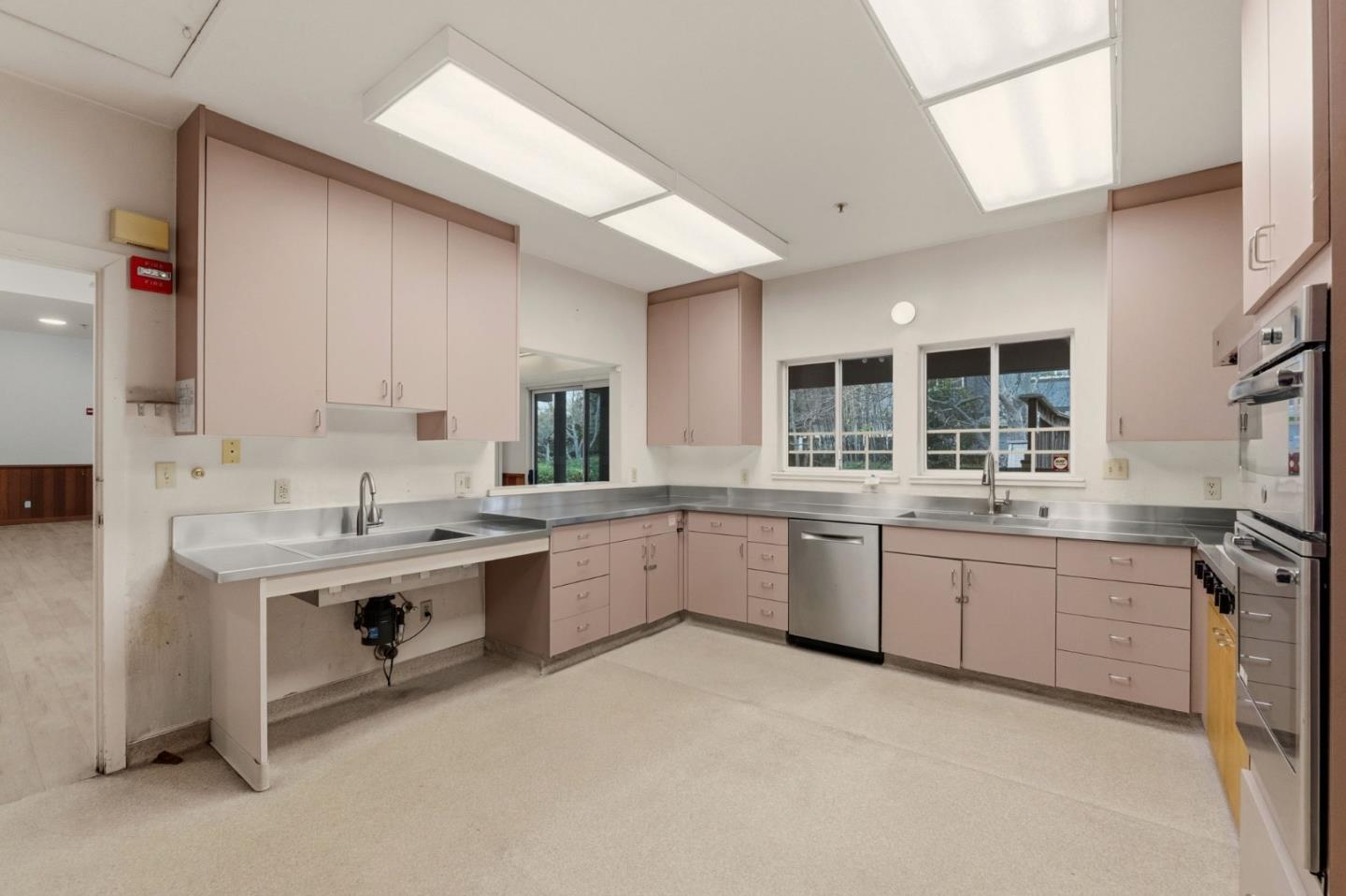 24952 Cypress Avenue