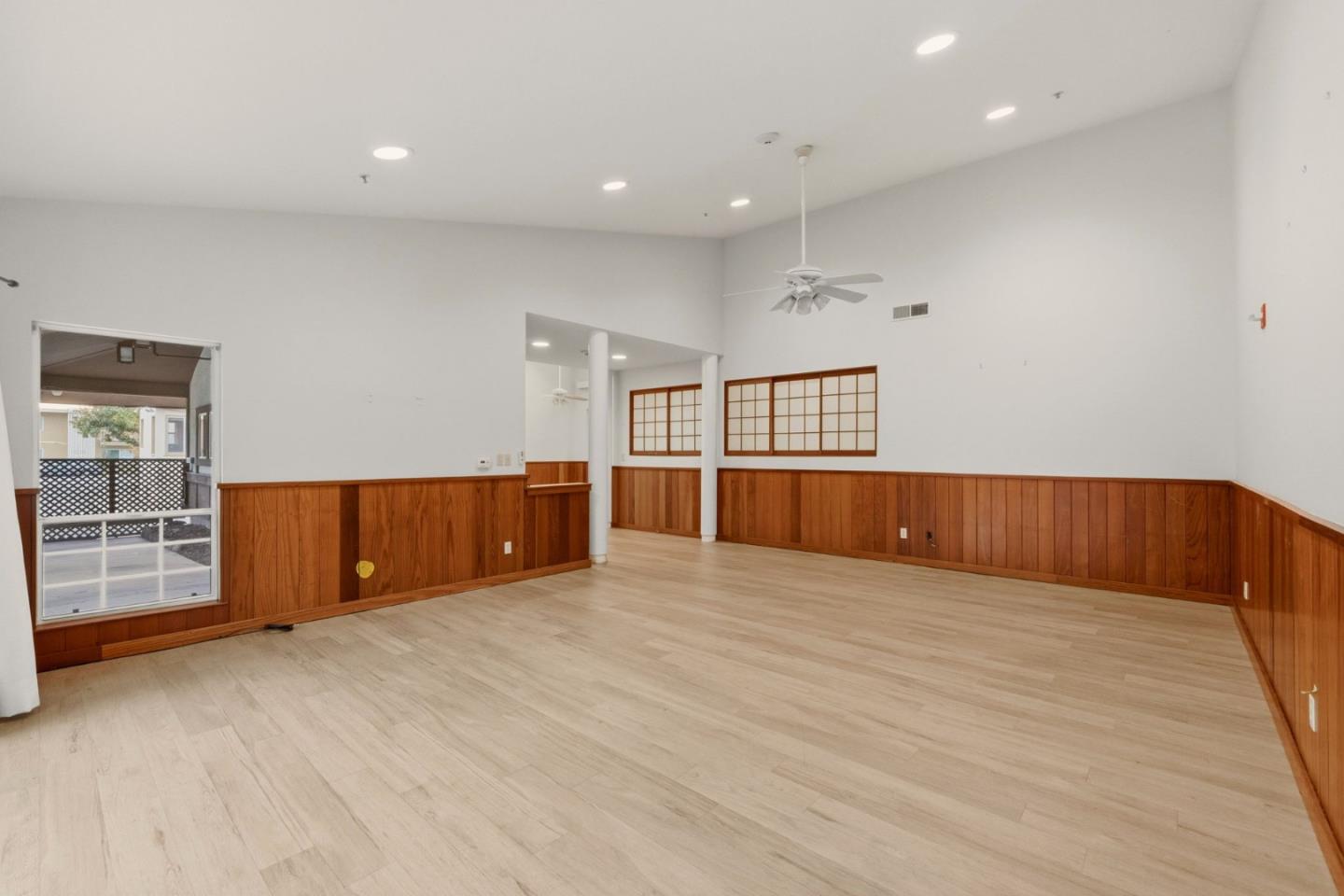 24952 Cypress Avenue