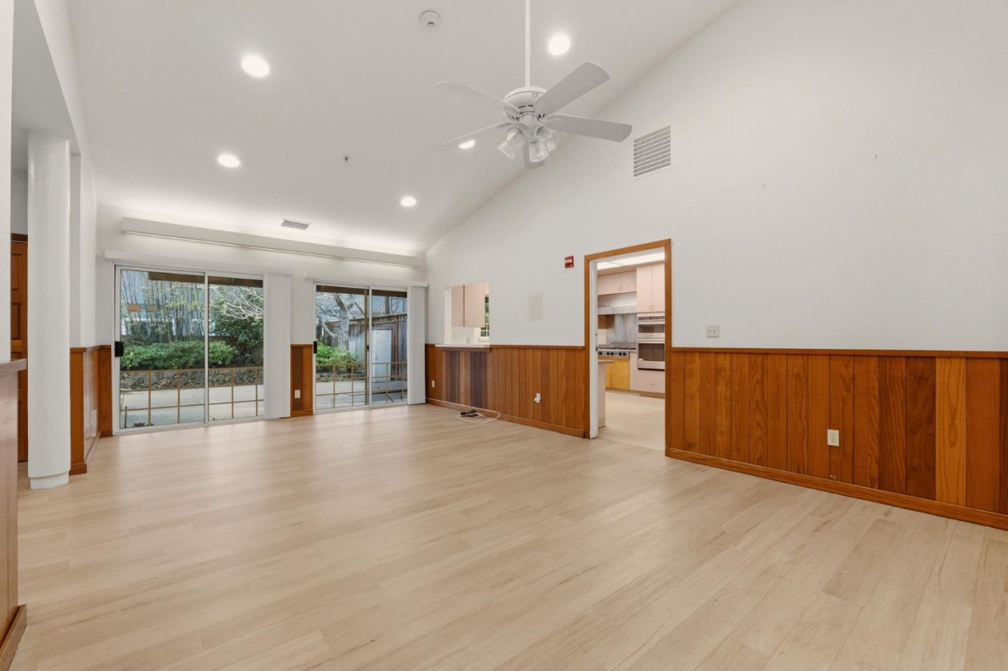 24952 Cypress Avenue