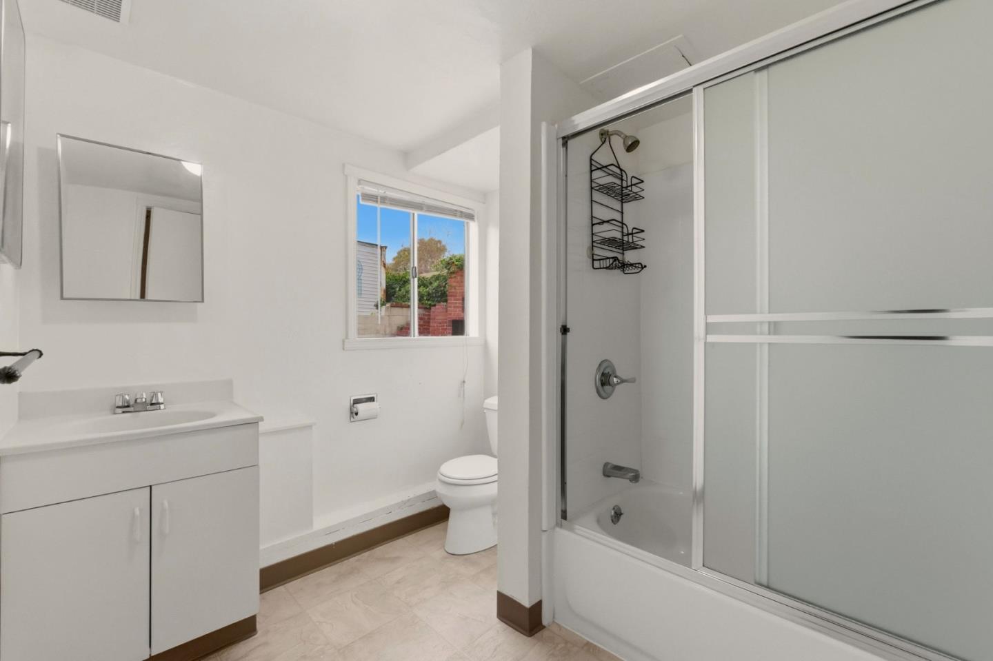 24952 Cypress Avenue