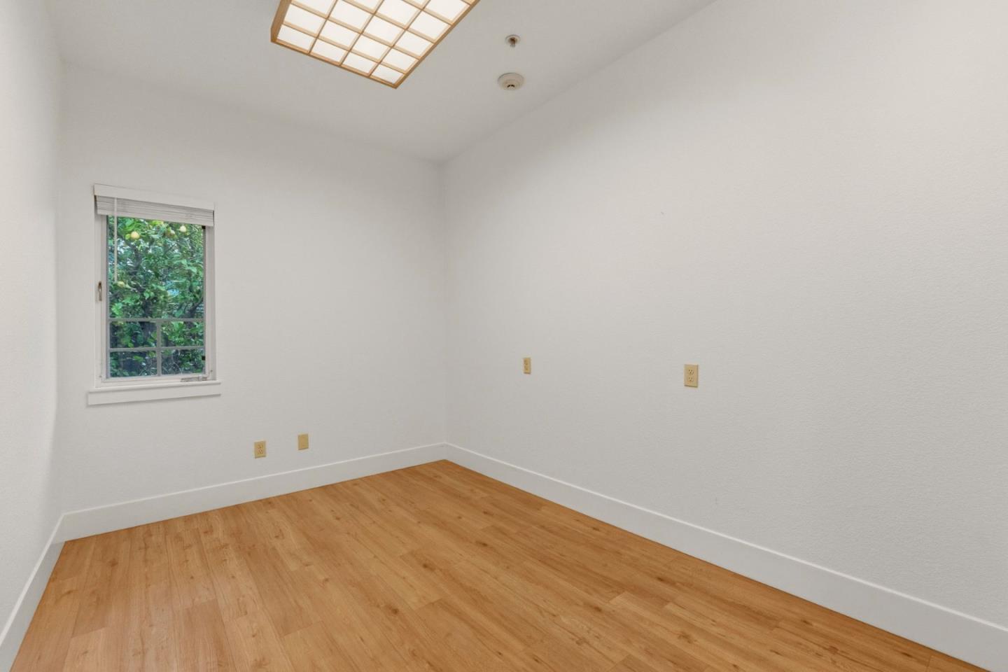 24952 Cypress Avenue