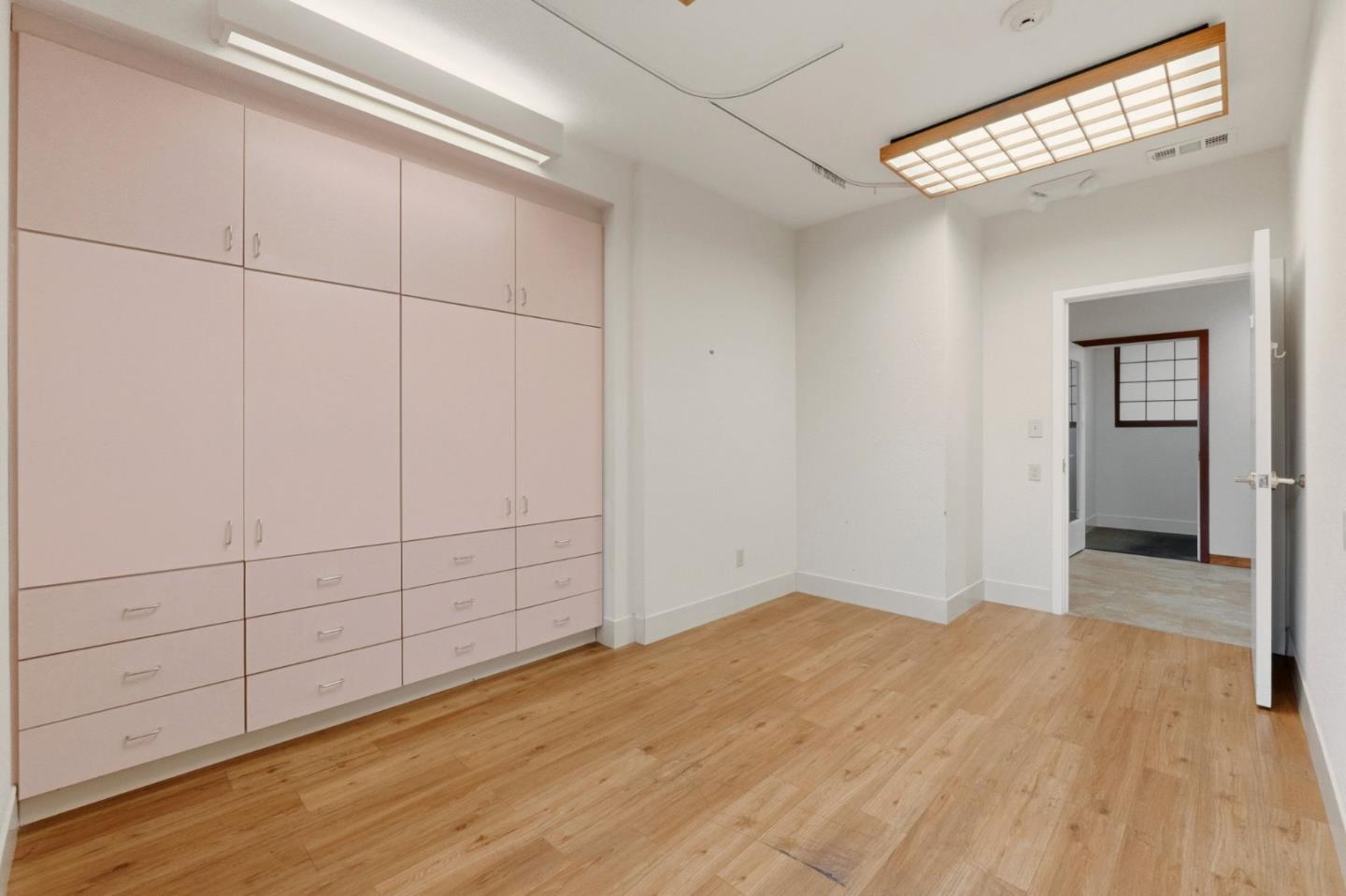 24952 Cypress Avenue