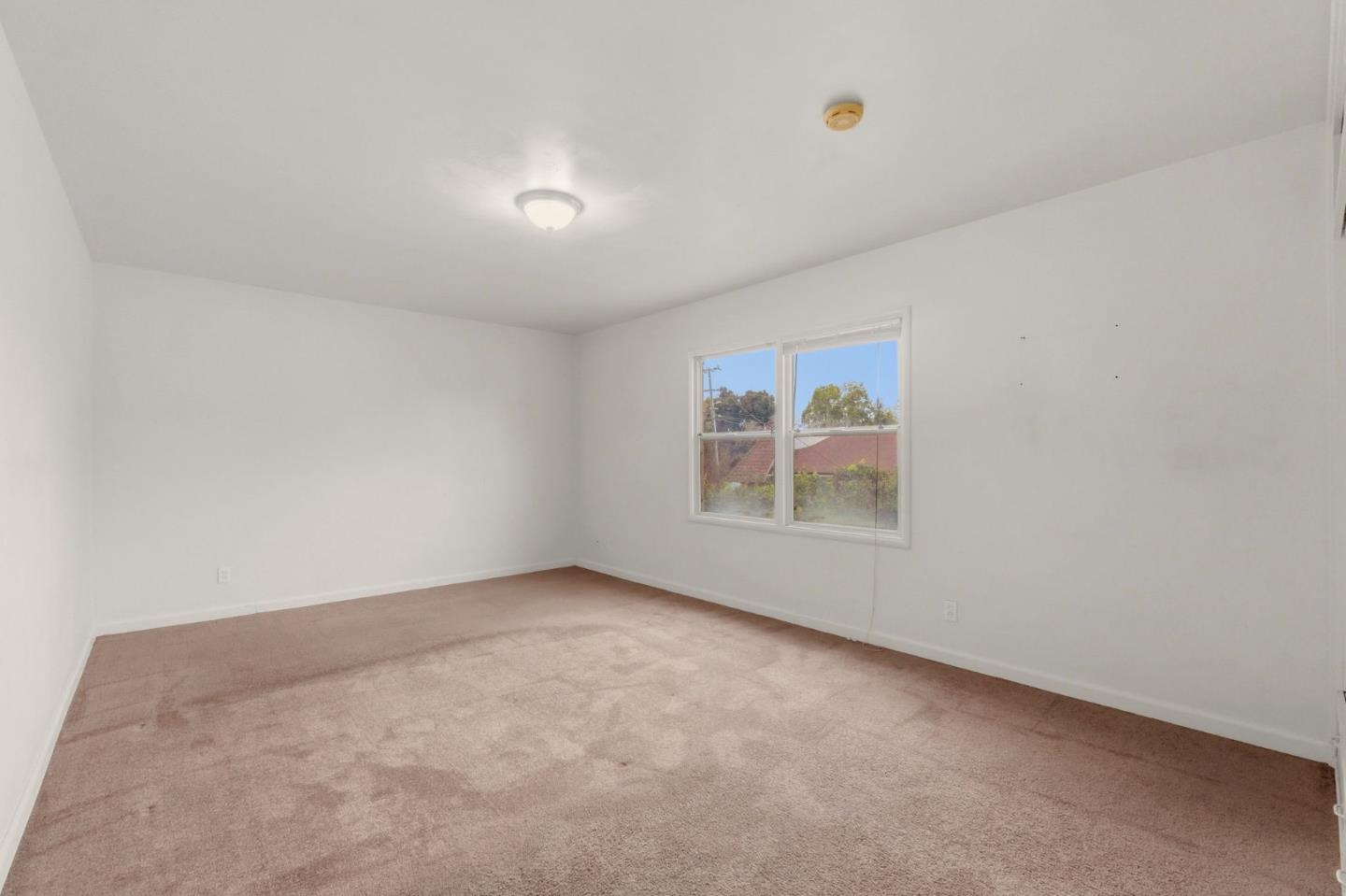 24952 Cypress Avenue