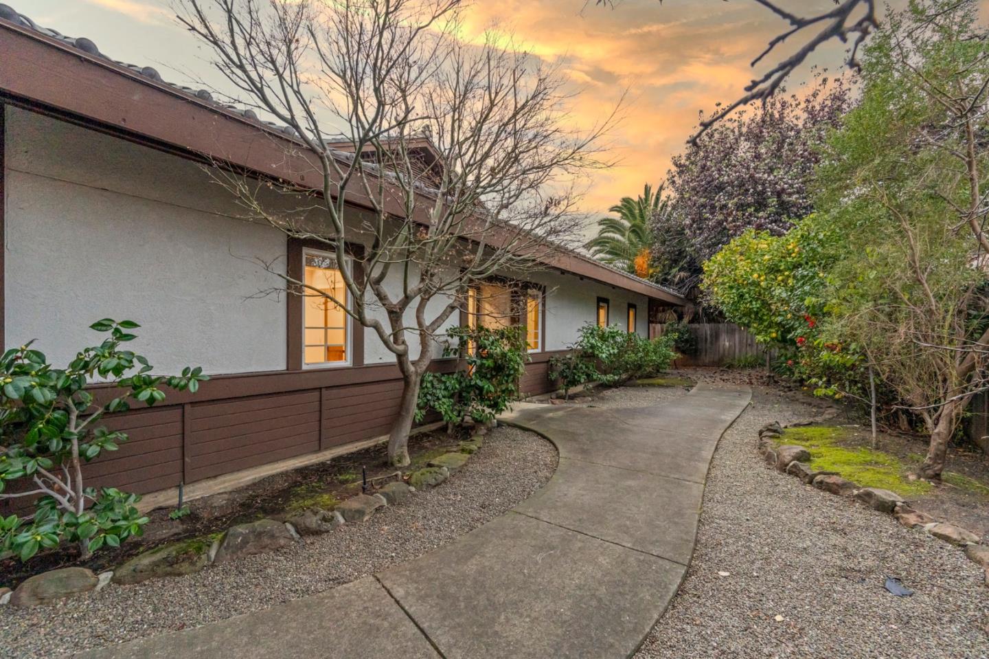 24952 Cypress Avenue