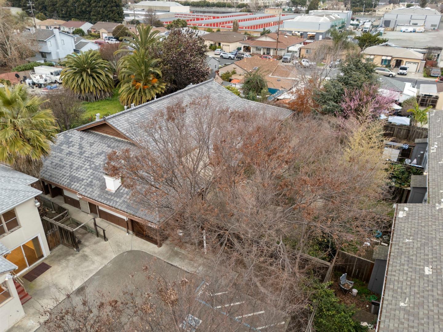 24952 Cypress Avenue