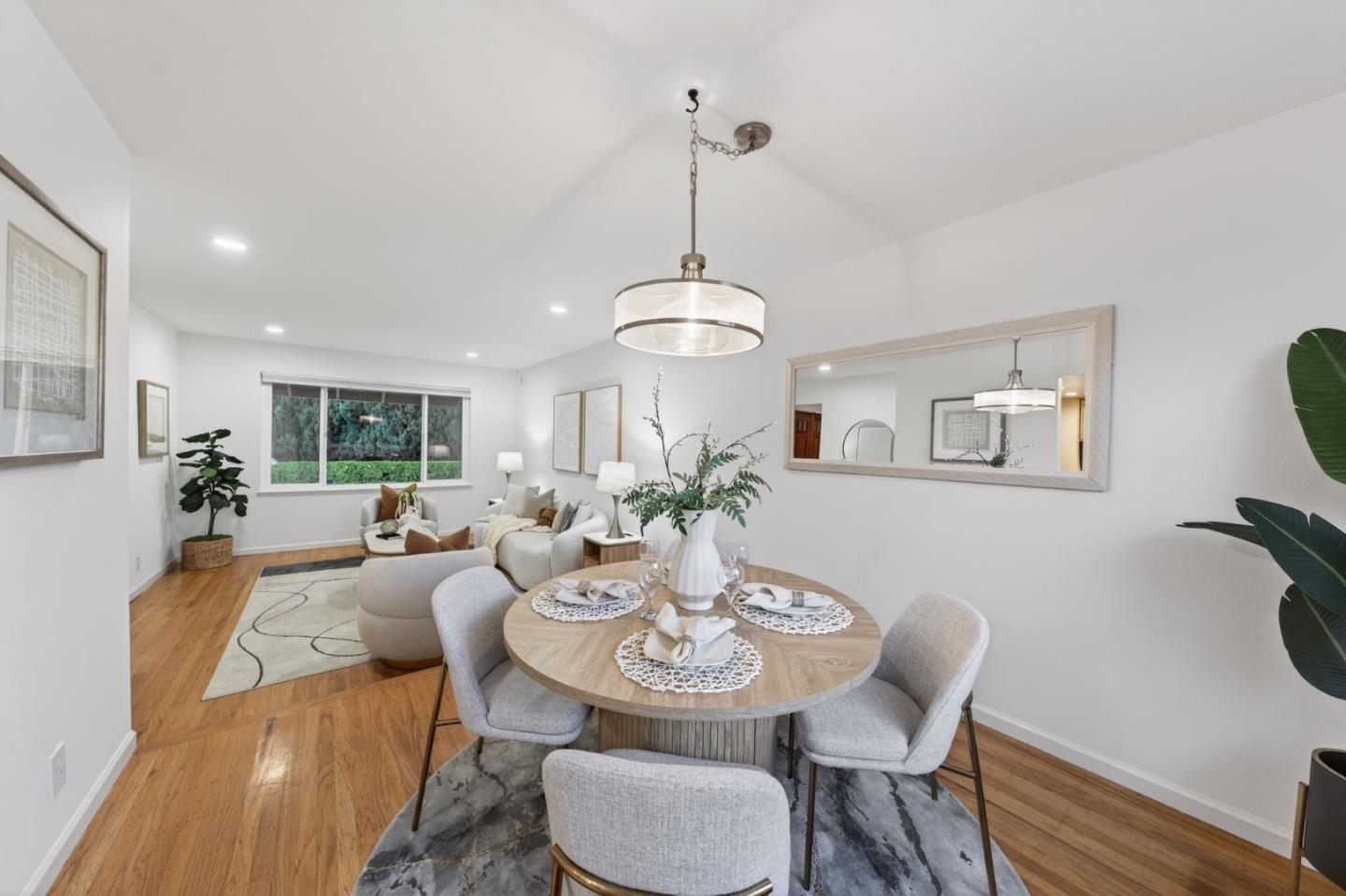 779 Vereda Court