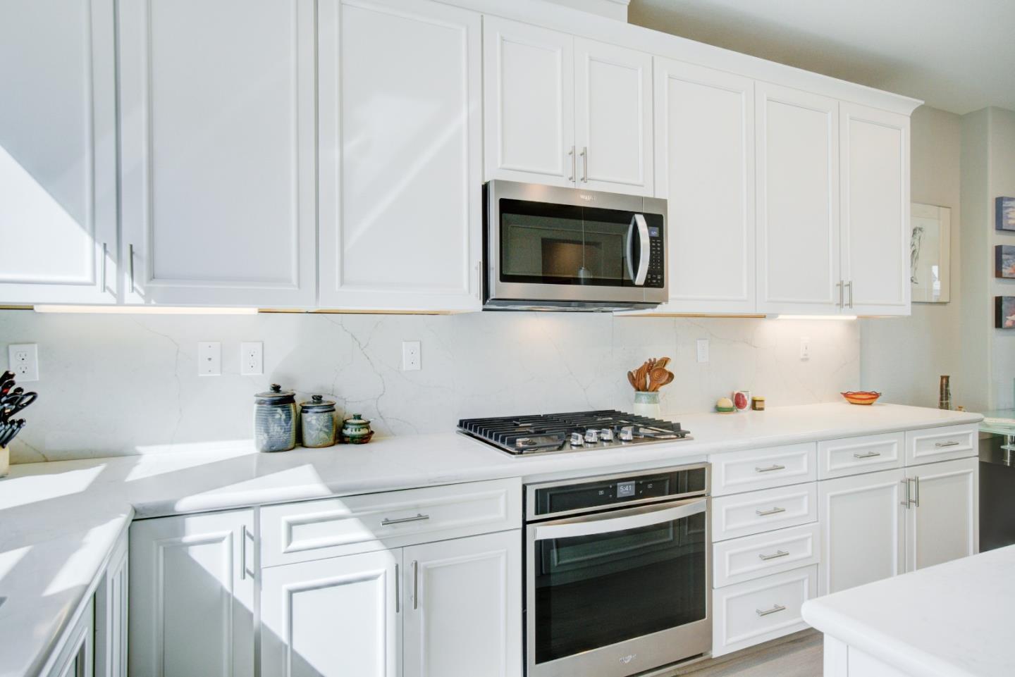 2785 Ball Place 4