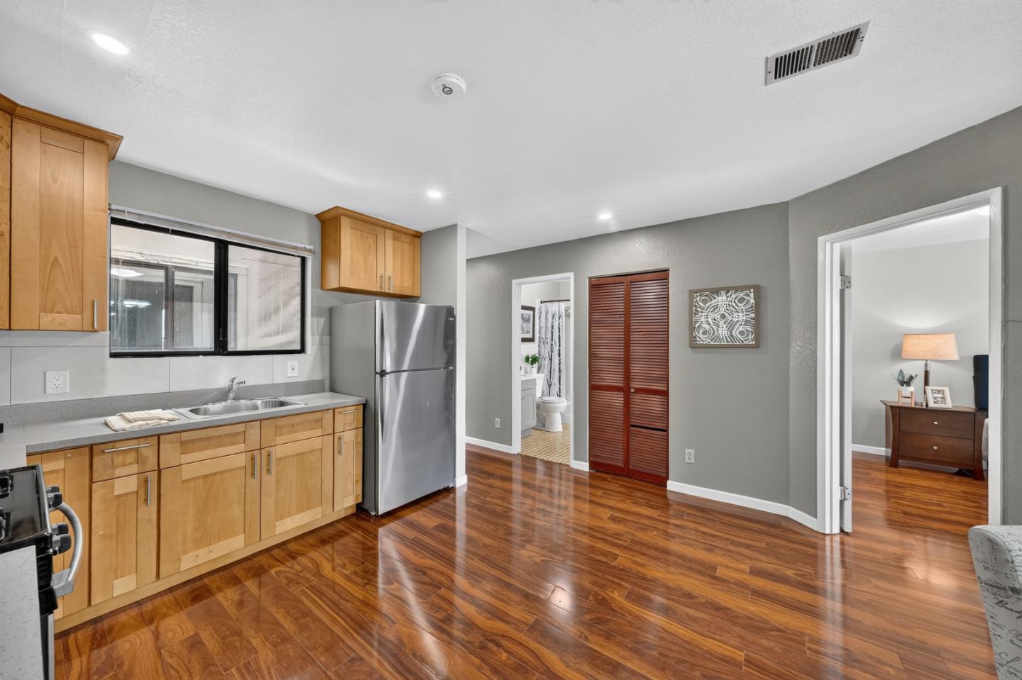 2318-2320 21st AVE