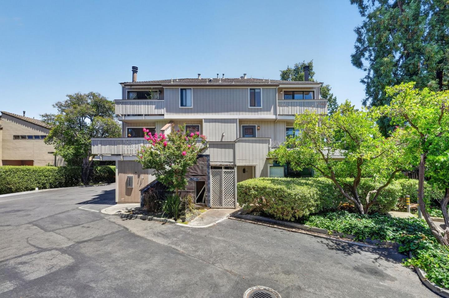 131 Union AVE H
