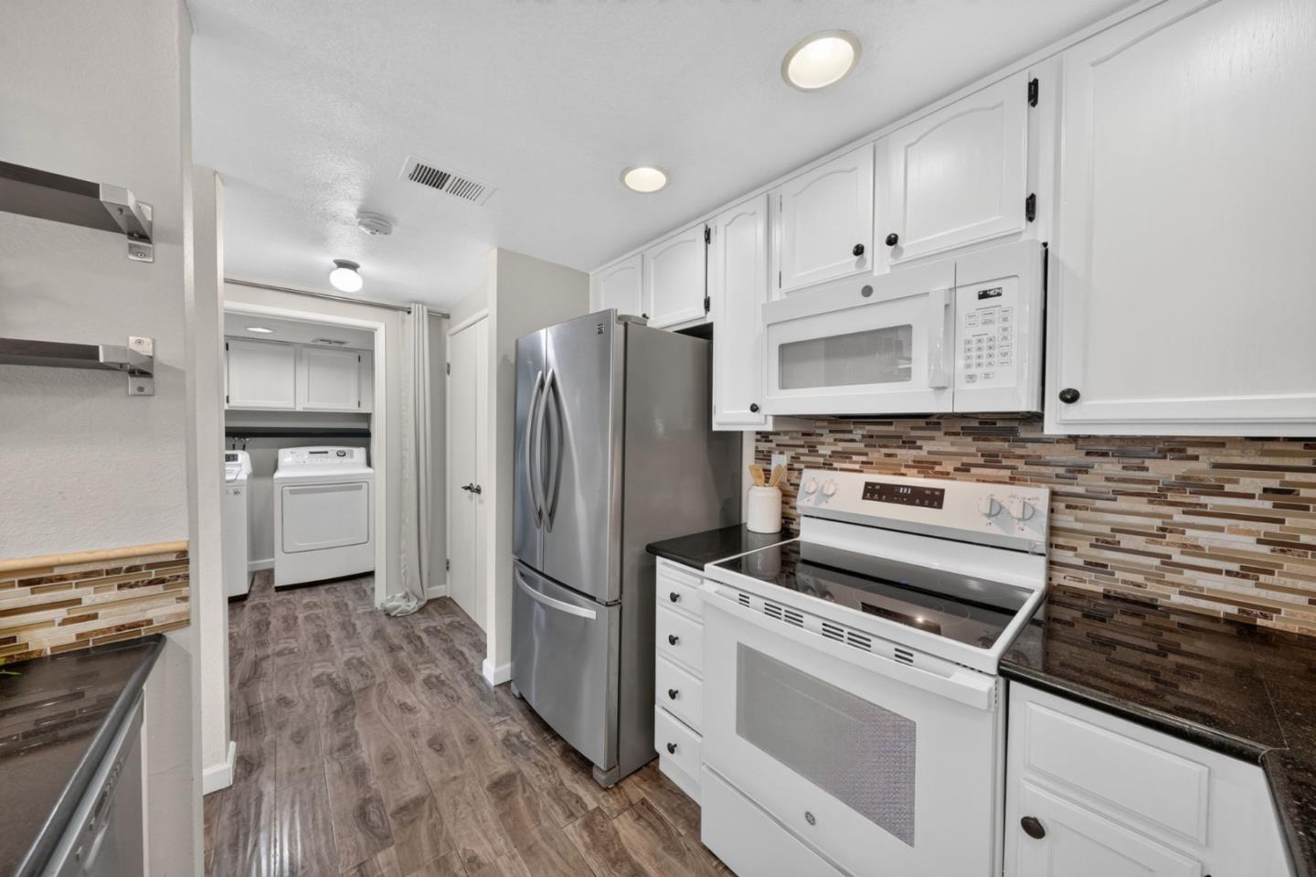 131 Union AVE H