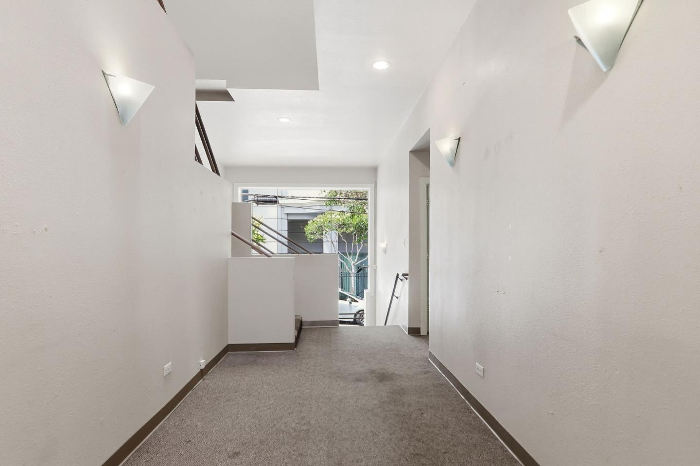 271 Austin ST