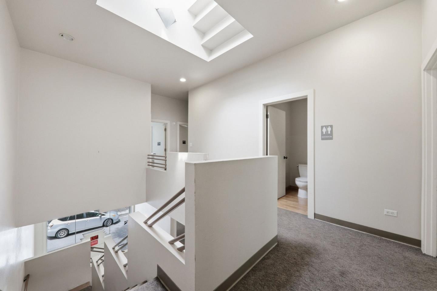 271 Austin ST