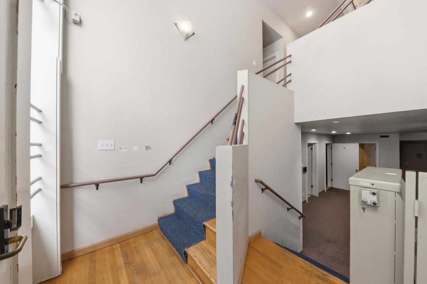 271 Austin ST