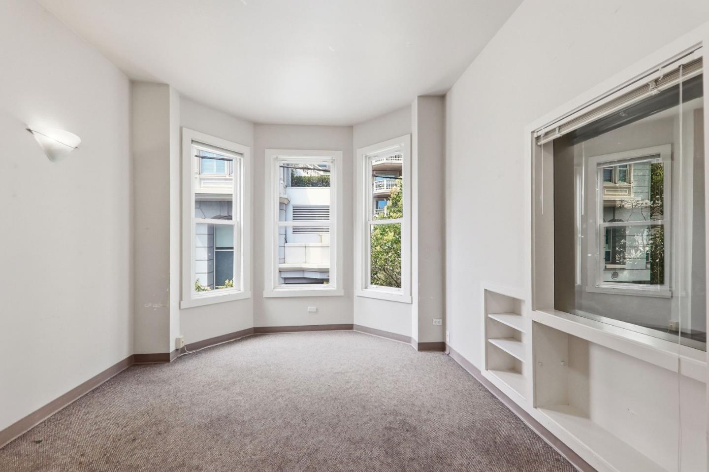 271 Austin ST