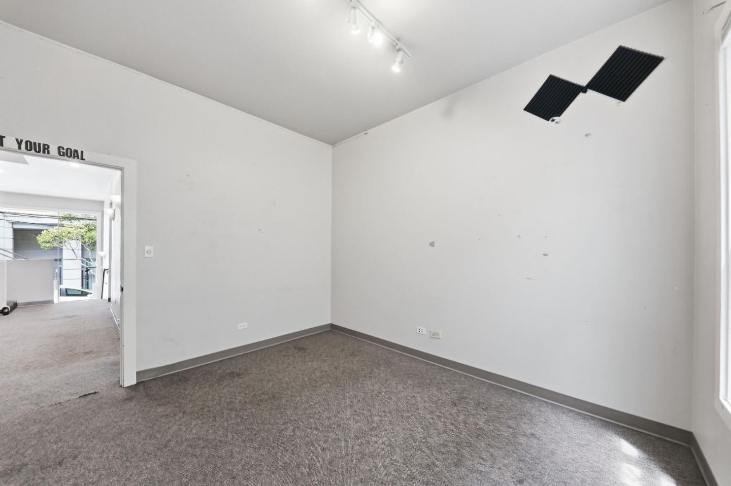271 Austin ST