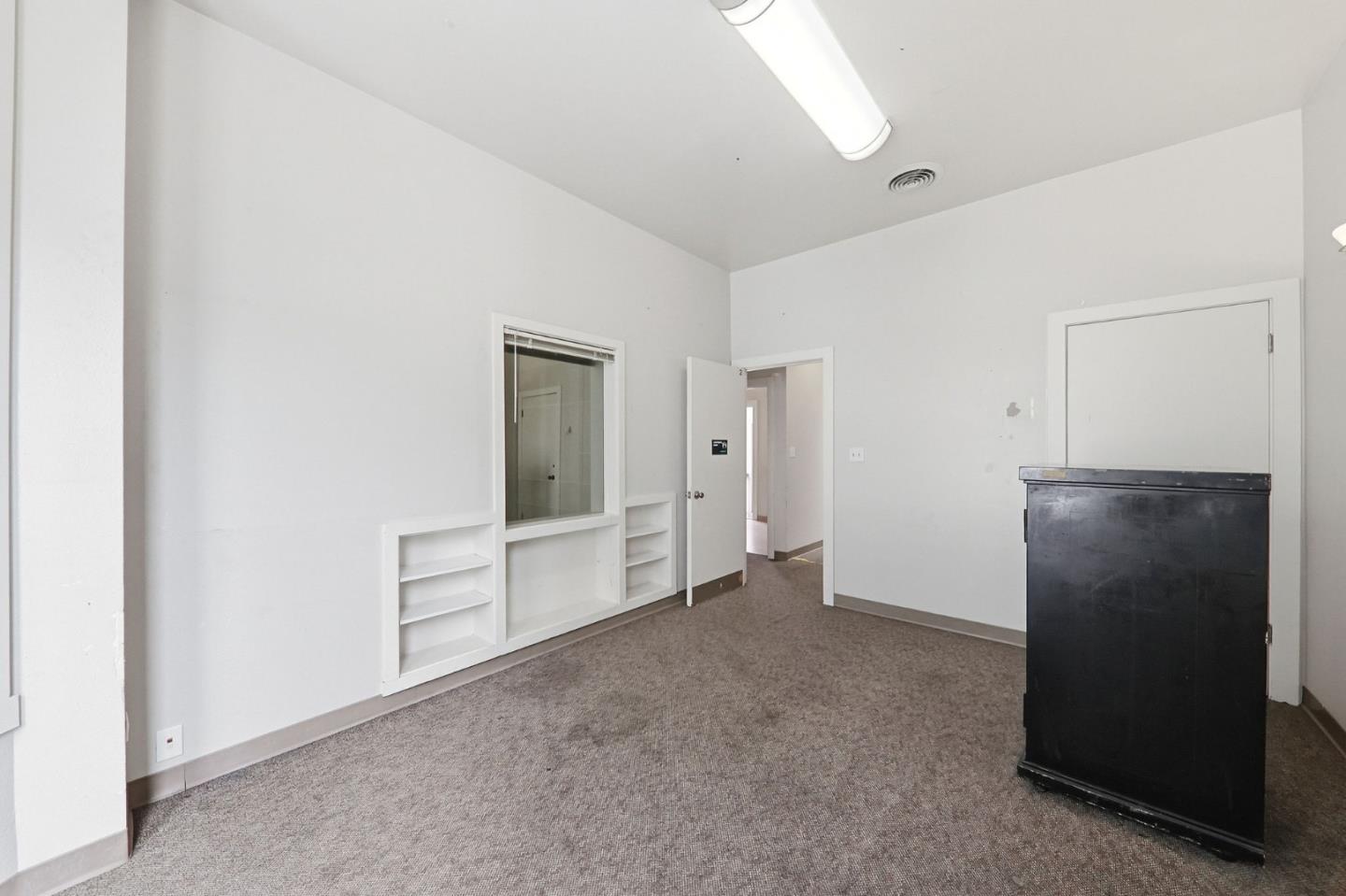 271 Austin ST