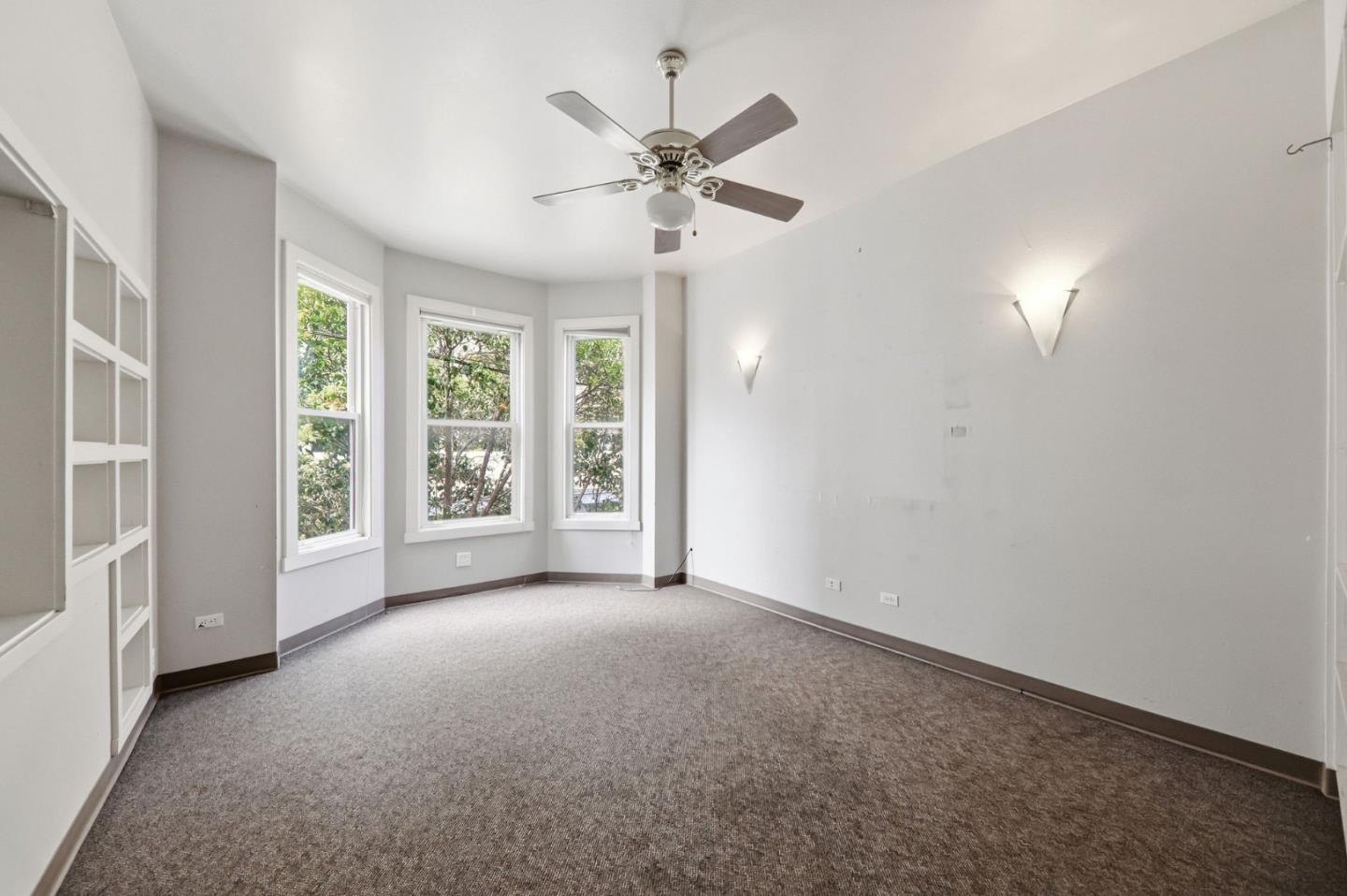 271 Austin ST
