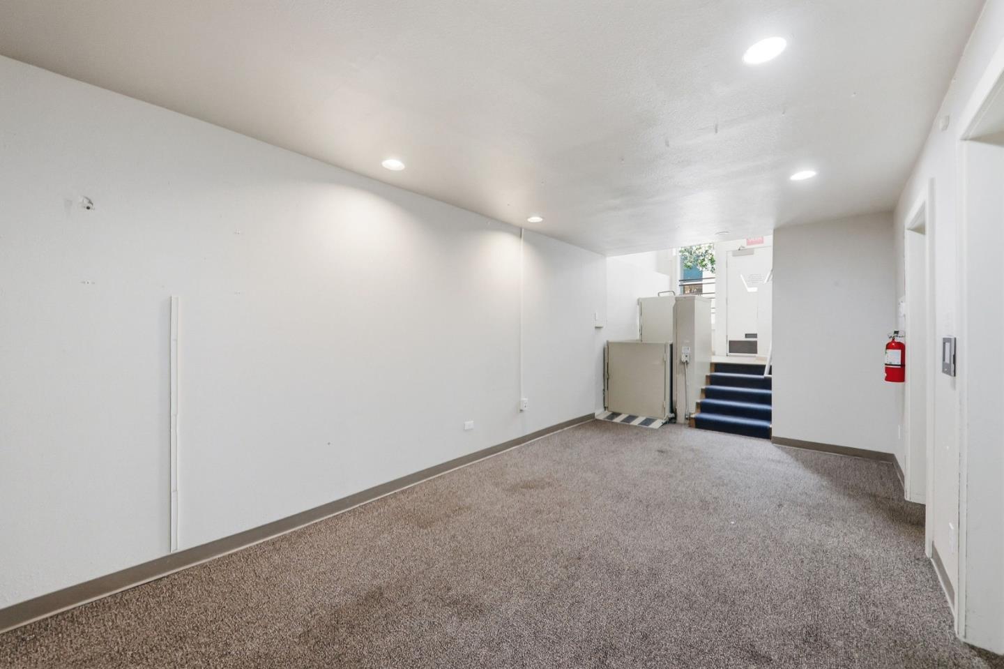 271 Austin ST