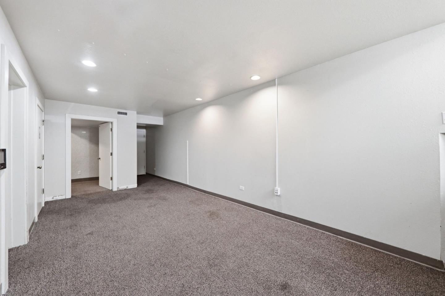 271 Austin ST